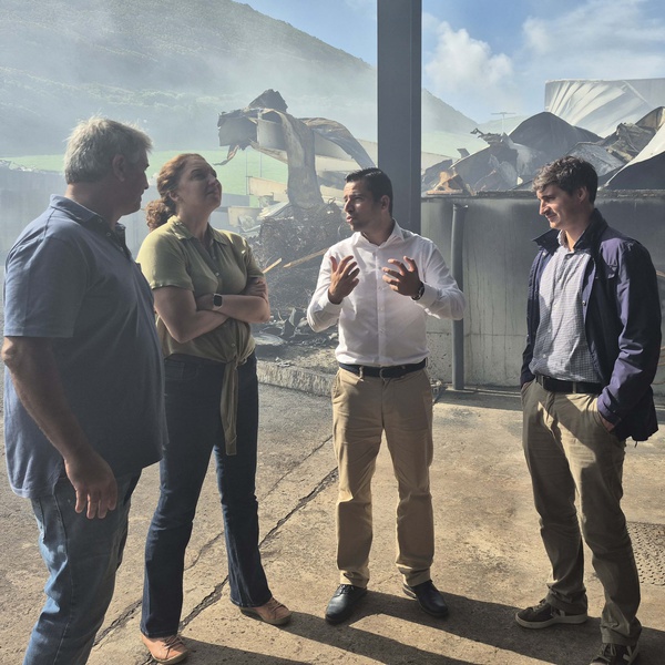 Alonso Miguel visita Centro de Processamento de Resíduos da Ilha Graciosa após incêndio