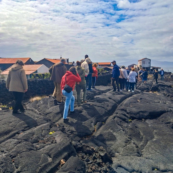 Secretaria Regional do Ambiente e Ação Climática promove atividades no Pico no âmbito do Dia Internacional dos Monumentos e Sítios
