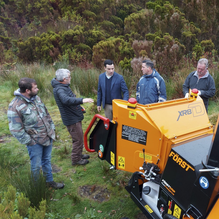 Secretariat for the Environment and Climate Change acquires a plant biomass grinder, within the scope of the LIFE BEETLES project