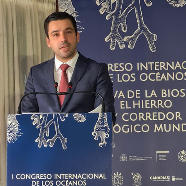 Alonso Miguel participated in the “Primer Congresso International de los Óceanos” on the Canary Islands