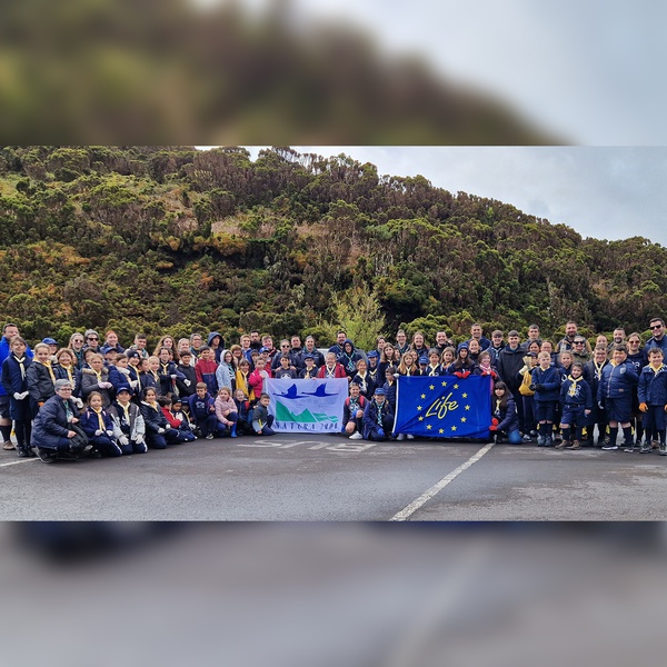 Governo dos Açores promove ação de voluntariado para recuperação de habitats naturais no Algar do Carvão e Furnas do Enxofre