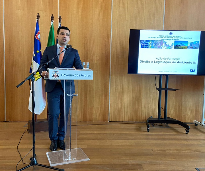 Regional Secretary for the Environment and Climate Change presided the opening session of the βLaw and Legislation for the Environmentβ training session