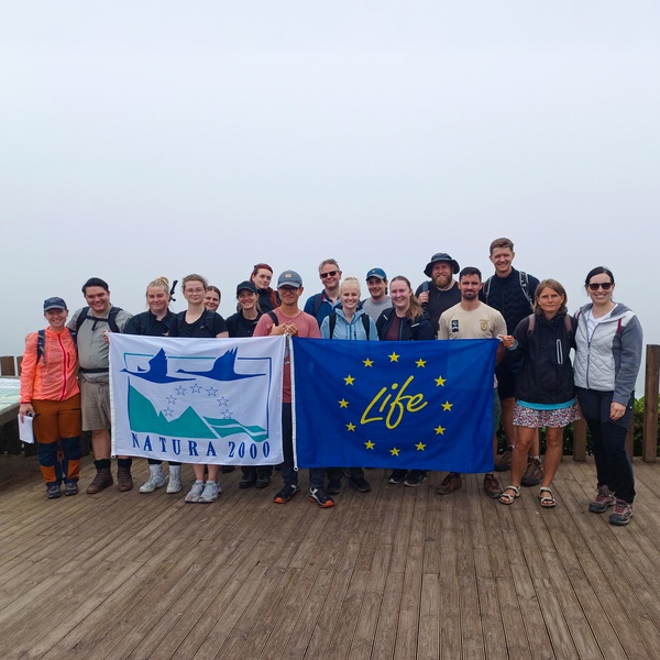 Estudantes dinamarqueses visitam o projeto LIFE IP AZORES NATURA