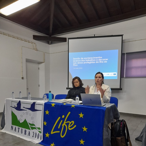 Public session with agricultural entrepreneurs on Pico Island