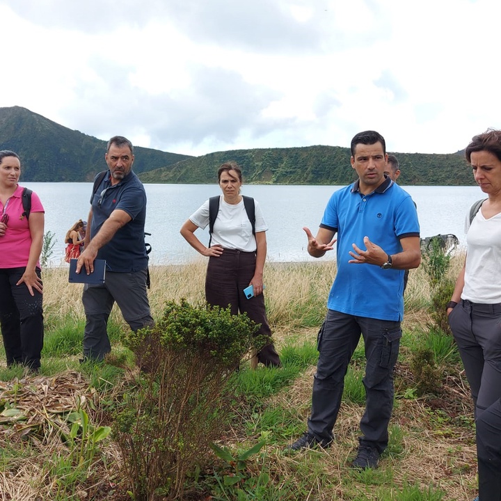 Alonso Miguel visited the LIFE IP AZORES NATURA project's intervention area in Lagoa do Fogo