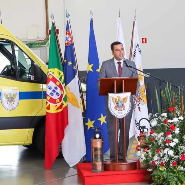 Governo dos Açores reforça Proteção Civil com nova frota de ambulâncias de socorro
