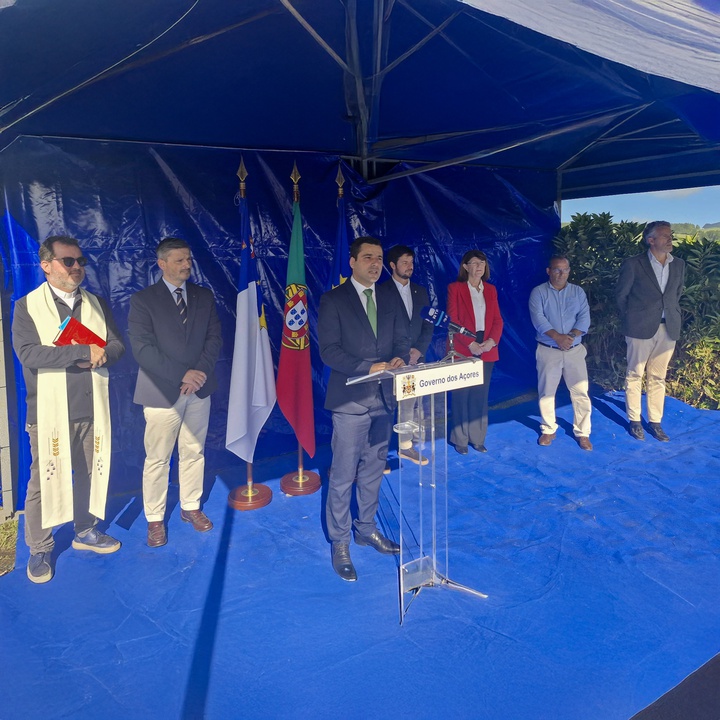 Governo dos Açores inaugura empreitada de construção de bacias de retenção de caudais sólidos em ribeiras da zona sudoeste da ilha Terceira